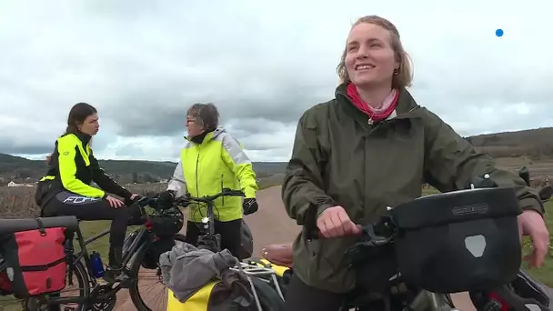 A 24 ans, elle va faire son propre tour de France à vélo !