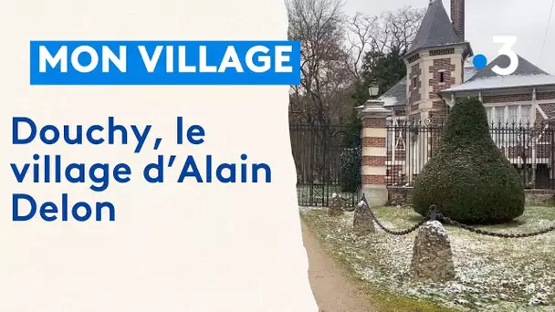 Vivre dans le village d'Alain Delon