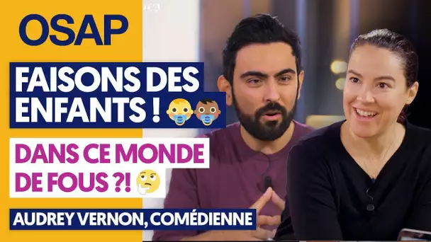 SUR SCÈNE, CETTE COMÉDIENNE EXPLOSE TOUT !