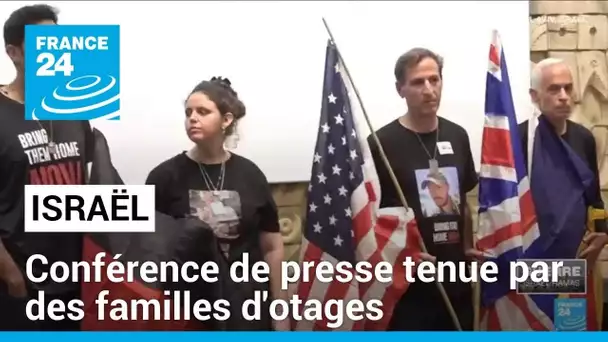 Le Forum des Familles d'otages et de portés-disparus tient une conférence de presse à Tel Aviv