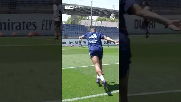 💥 "Prends ça !" 🤣 Kylian Mbappé s'éclate à l'entrainement avec le Real ! #shorts