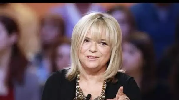 France Gall  pourquoi elle a choisi de mettre sa carrière en pause à la fin des années 90