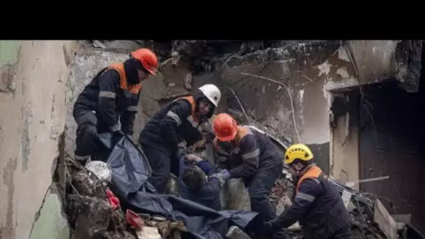 Le bilan d'une frappe russe sur un immeuble résidentiel de Dnipro en Ukraine grimpe à 40 morts