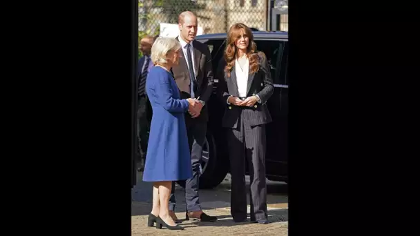 Le prince William victime d'un mystérieux geste, séquence improbable, Kate Middleton hilare