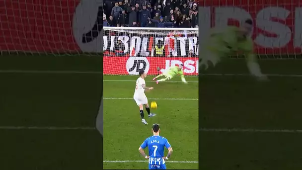 ‘NO-LOOK’ OCAMPOS 🤯 #ocampos #penalty