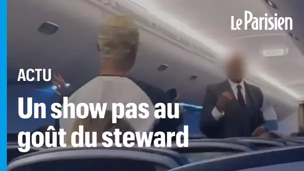 Une star de gospel nommée aux Grammy Awards chante à bord d’un avion et frôle l’expulsion du vol