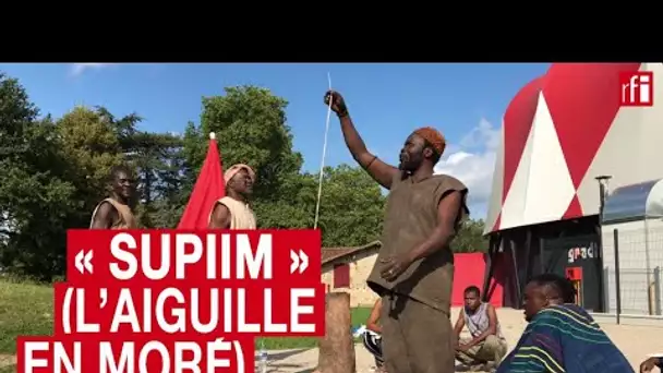 «Supiim»: quand le conteur burkinabè KPG fusionne la forge et le théâtre • RFI