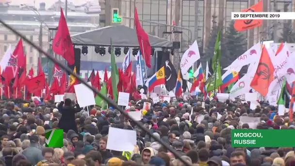 Plus de 20 000 personnes participent à une manifestation autorisée à Moscou