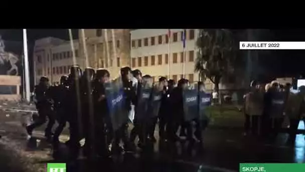 Macédoine du Nord : arrestations lors d’une manifestation devant le parlement à Skopje