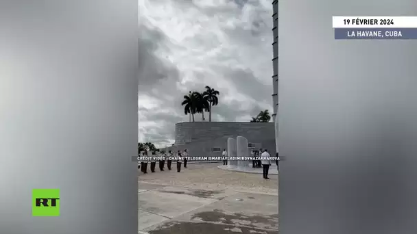 Lavrov dépose des fleurs au monument dédié à José Marti à La Havane