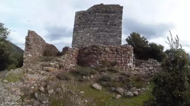 Le castellu di Serravalle , à Pratu di Ghjuvellina. en 360°