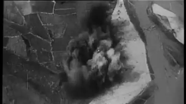 BOMBARDEMENT DES BASES JAPONAISES