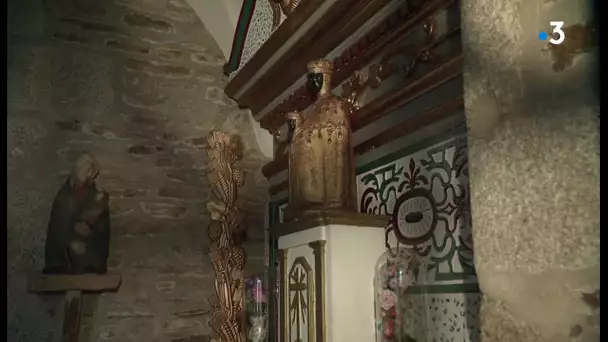 Volée dans une église du Cantal, une Vierge noire restituée 15 ans après dans un colis de La Poste
