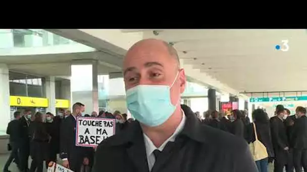 Toulouse : manifestation des salariés d'Air France contre la fermeture de la base de Blagnac