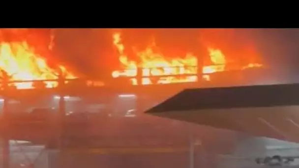 Tous les vols suspendus à l'aéroport de Luton en raison d'un important incendie