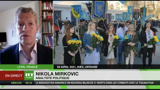 Défilé de nationalistes à Kiev: «Le pouvoir a besoin de jeunes galvanisés pour combattre au Donbass»