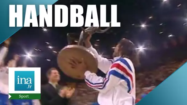 Handball : la France médaille d'or à Pékin | Archive INA