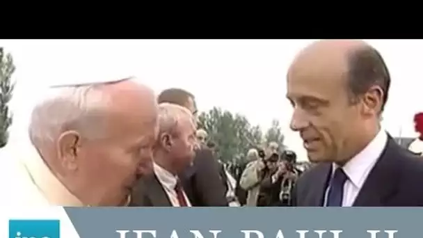 Jean-Paul II et Alain Juppé en 1996 - Archive INA