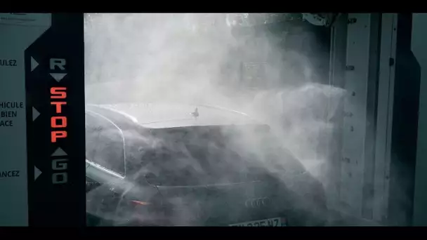 Près de Lyon, ces automobilistes qui ont lavé leur voiture après le nuage du Sahara
