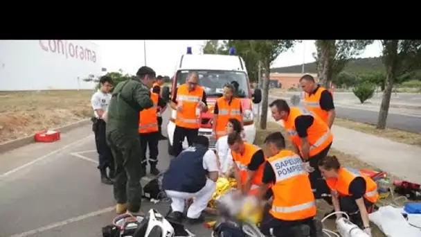 Un motard s'est cartonné sur un arbre