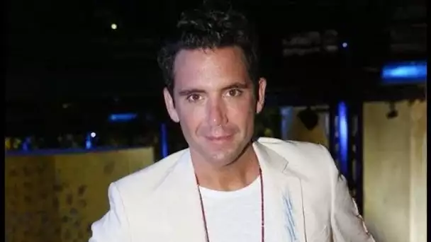 Mika dans l’embarras: le chanteur et coach de "The Voice" menacé par ses propres...