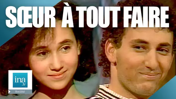 1990 : Aziza doit faire le ménage pour ses frères | Archive INA