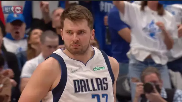 Dallas Mavericks Can't Miss In The Third QTR Of Game 4