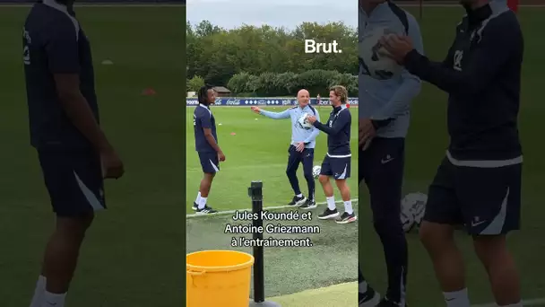 Jules Koundé et Antoine Griezmann à l’entraînement avant le match France-Italie en Ligue des nations