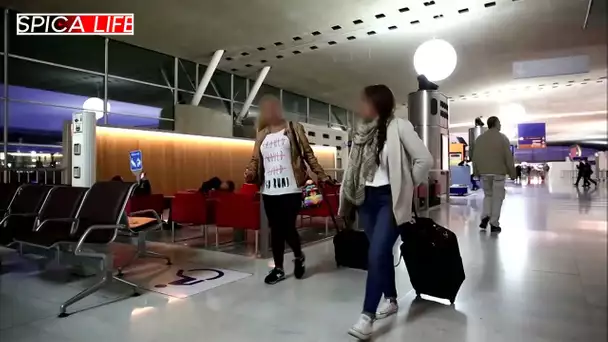 Touristes à l'aéroport : la cible parfaite des vols à la tire