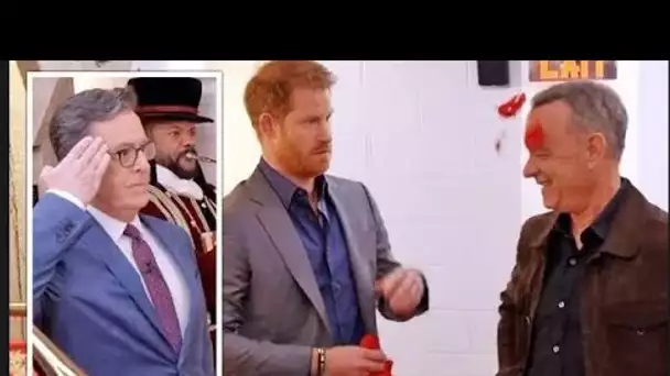 Le prince Harry se moque de la tradition royale dans un sketch avec Tom Hanks dans The Late Show