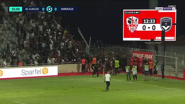 Des supporters de Bordeaux interdits de stade envahissent les tribunes à Ajaccio, match interrompu !