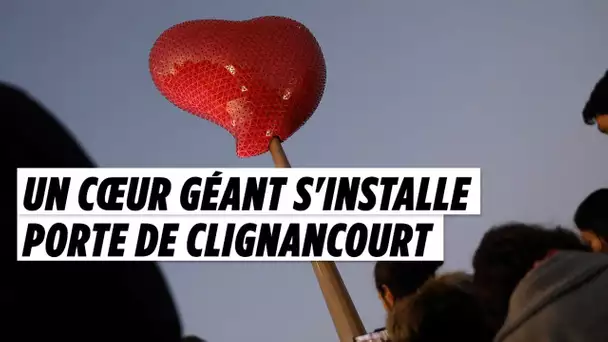 Un cœur géant s&#039;installe porte de Cligancourt