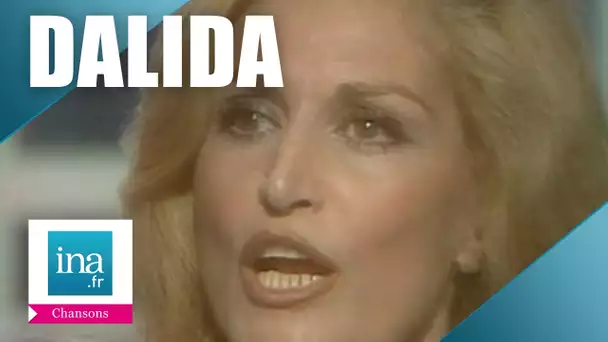 Dalida "Quand on n'a que l'amour" | Archive INA