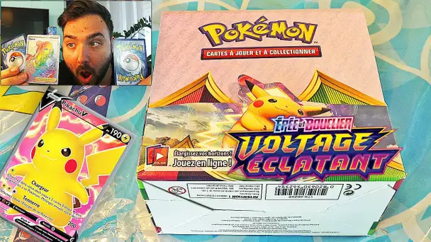 MEILLEURE Ouverture d'un DISPLAY POKEMON ÉPÉE & BOUCLIER VOLTAGE ECLATANT ! EPIC FULL ART FANTOME #1