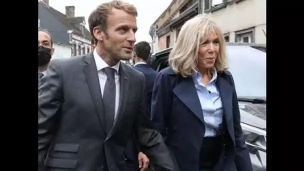 PHOTO – Emmanuel et Brigitte Macron : leur tendre pensée pour leur chien Nemo