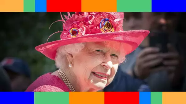 Elizabeth II a 96 ans  ce détail qui fait sourire sur le dernier cliché officiel de la reine