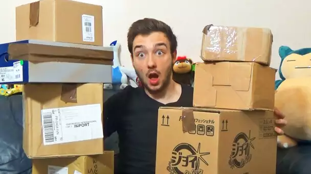 Ouverture de 10 ENORMES COLIS POKEMON DE PLUS DE 200 BOOSTERS POKEMON !
