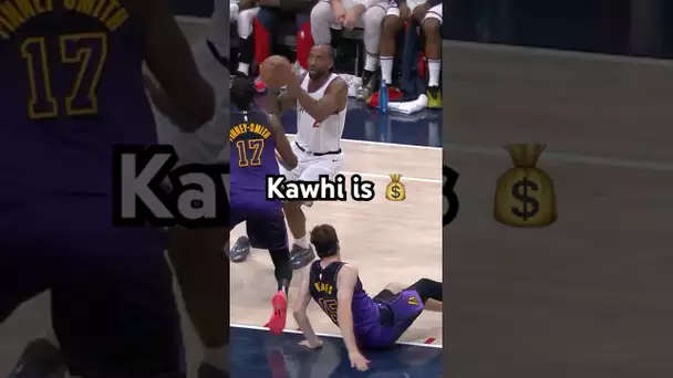 Kawhi with the handle and the pull-up 💰