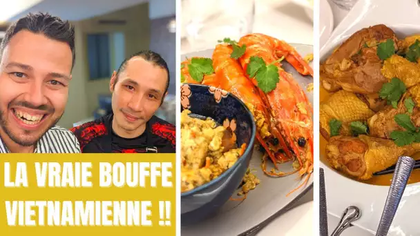 FESTIN! Ce RESTO VIETNAMIEN nous a scotchés pour le Nouvel An asiatique!  - VLOG 1262