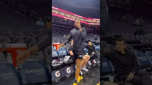Fox is ready to go for his 2nd game as a Spur!