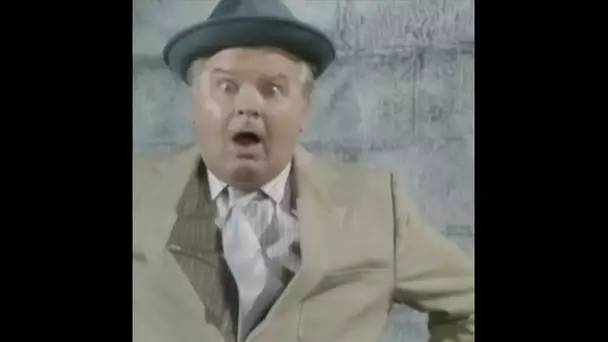 Benny Hill - Le pouvoir de l'ombre 2