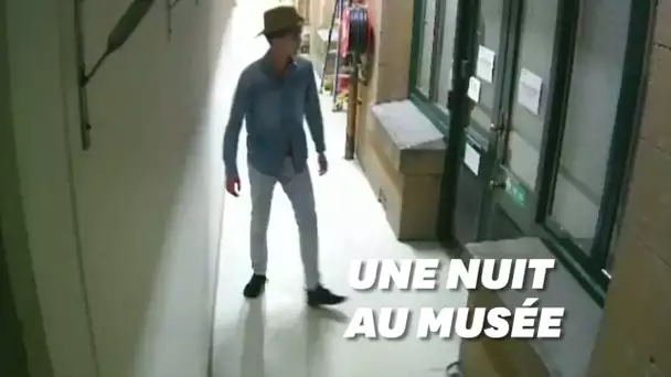 En Australie, un homme recherché pour avoir volé un chapeau de cowboy après s'être pris en selfi
