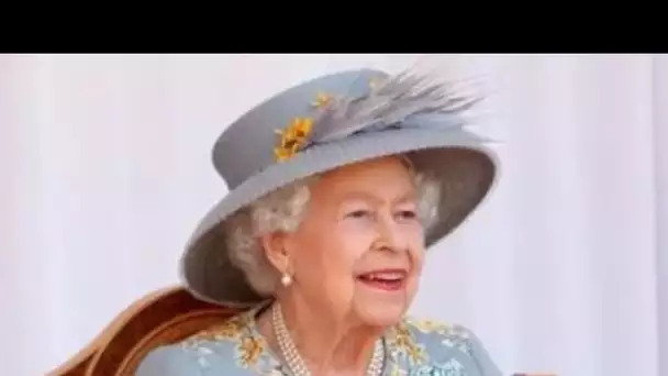 Les craintes pour la santé de la reine déclenchent une rupture majeure du protocole royal alors que