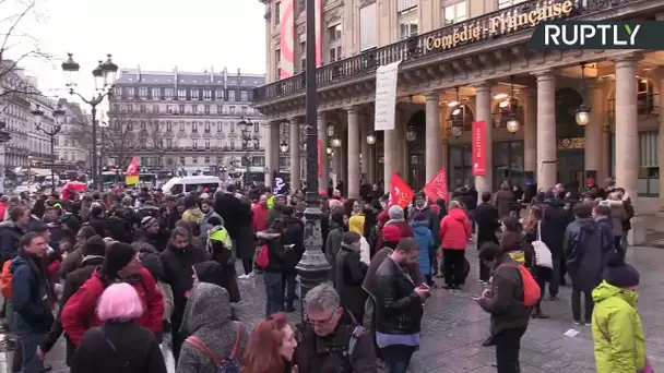 Les employés de la Comédie-Française protestent contre la réforme des retraites