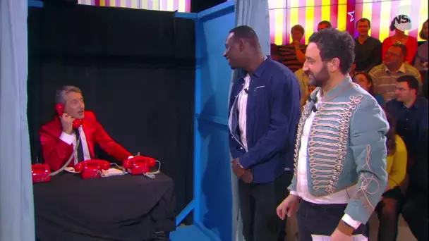 Antoine Decaunes imite le "SAV des émissions" face à Omar Sy