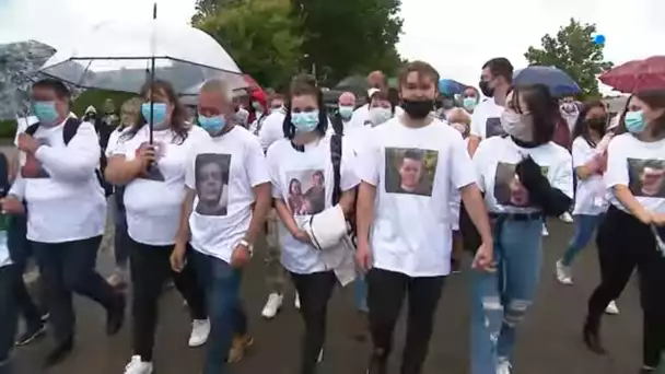 Sarthe : marche blanche pour Mickaël à Saint-Mars-la-Brière