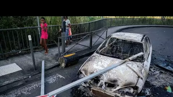 Nouvelle nuit d'émeutes en Martinique : des policiers et des journalistes visés • FRANCE 24