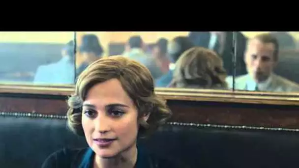 Danish Girl / Extrait 'Rencontre Au Bar ' VF [Au cinéma le 20 janvier 2016]