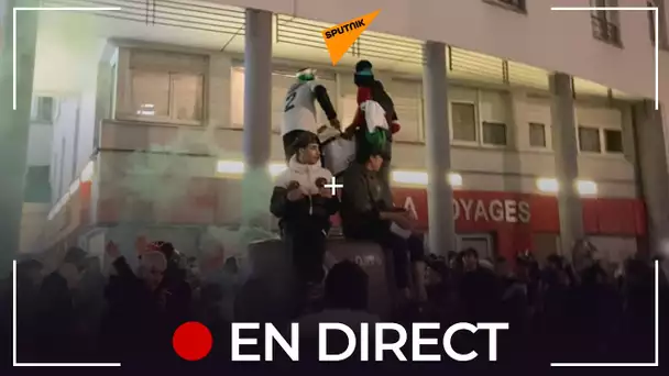 Les supporters de l'Algérie fêtent à Barbès la victoire (2:0) contre la Tunisie