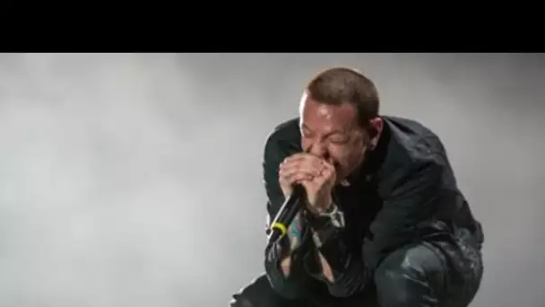 La veuve de Chester Bennington (Linkin Park) partage une émouvante vidéo du chanteur...